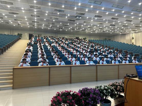 说明: E:\1946伟德国际源自英国\日常工作\员工日常管理\活动照片\2024年活动照片\员工活动照片\1946伟德国际源自英国2024年学风建设大会20241218\微信图片_20241219095322.jpg